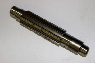 Вал приводной