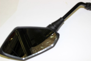 Зеркало заднего вида правое