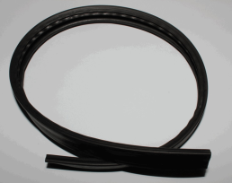 Уплотнитель крышки заднего бардачка