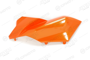 Облицовка воздушного фильтра левая (оранжевый LAVA ORANGE)