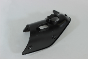 Передняя внутренняя правая панель