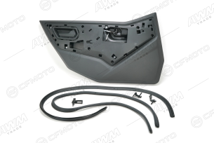 Дверь в сборе правая