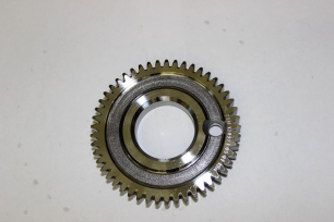 Шестерня стабилизатора коленвала