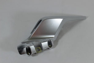 Облицовка задняя левая (серебристный / ULTRA SILVER)