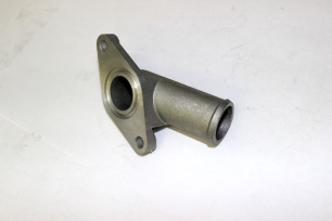 Штуцер системы охлаждения цилиндра