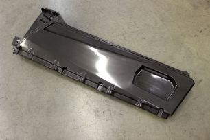 Облицовка борта кузова, левая (черный/INJECTED PEARL BLACK)