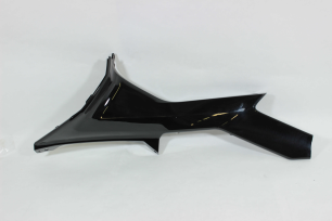 Облицовка боковая правая (черный / NEBULA BLACK)