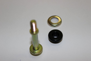 Болт М8 крышки головки в сборе с уплотн. Х8