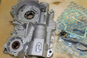 Картер, правая половина (в сборе)