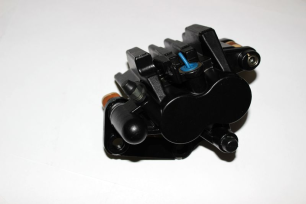 Тормозной механизм передний левый в сборе