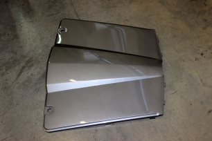 Капот (серый металлик / TITANIUM GRAY)