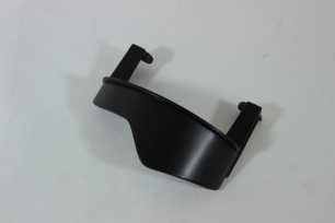 Защита переднего правого тормозного суппорта