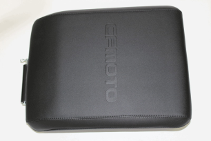 Спинка сиденья центрального пассажира