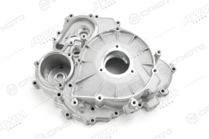 Крышка картера левая