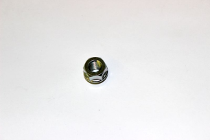 Гайка переднего колеса