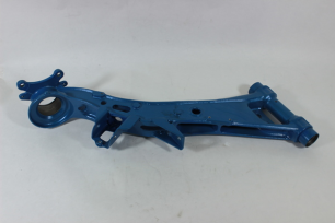 Рычаг маятниковый задний левый (литой) (синий светлый / ATHENS BLUE)