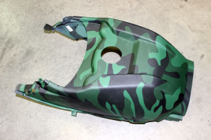 Облицовка бензобака (зеленый камуфляж/CAMO GREEN))