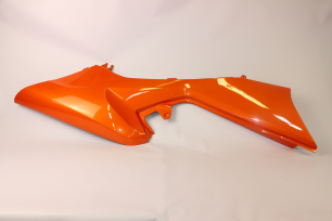 Панель боковая правая (оранжевый / LAVA ORANGE)