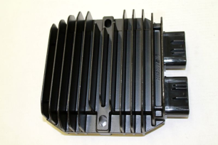 Регулятор напряжения