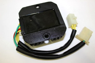 Регулятор напряжения