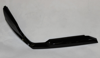 Декоративная накладка передняя правая (черный / NEBULA BLACK)