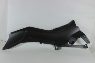 Облицовка левая (жемчужно-черный / PEARL BLACK)