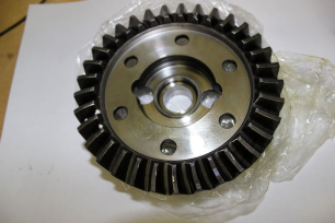 Коническая шестерня переднего моста компл.