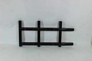 Кронштейн подножки, правый (используется только с 905A-030100-70000)