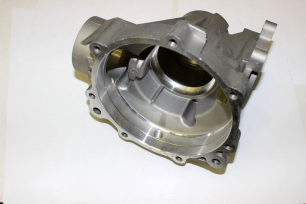 Картер переднего редуктора левая половина