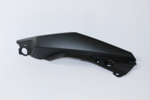 Облицовка задняя левая (черный / MIDNIGHT BLACK)