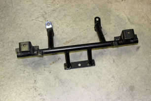 Кронштейн крепления заднего бампера