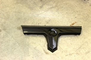 Накладка декоративная передняя  (чёрная) подходит только на дорест