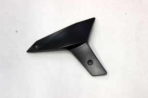 Облицовка двигателя, левая