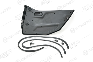 Дверь в сборе правая