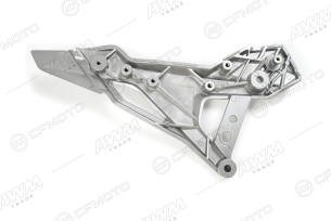 Кронштейн крепления подножки