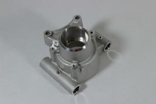 Кулак заднего колеса, правый (для Z10 ЛЕВЫЙ)