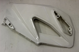 Облицовка боковая, правая (белый)