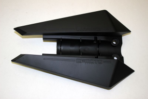 Усилитель заднего крыла