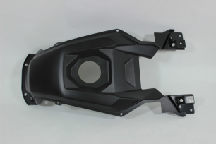 Верхняя крышка топливного бака