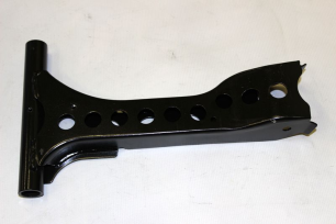 Рычаг задний верхний правый