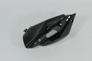 Облицовка фары правая