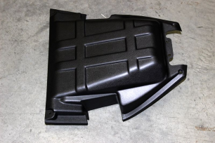 Крышка переднего багажника верхняя