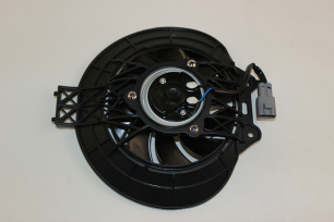 Мотор вентилятора системы охлаждения в сборе