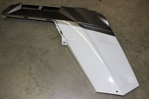 Крыло заднее правое (серо/белое)