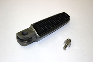 Подножка передняя, правая