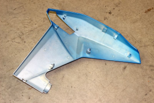 Облицовка бензобака правая (синий + серый)