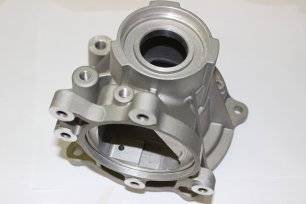 Корпус переднего редуктора левая часть