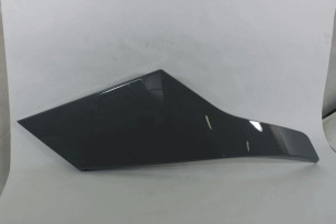 Облицовка правой двери внешняя (серый / GHOST GRAY)