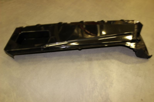 Облицовка борта кузова, левая (черная)