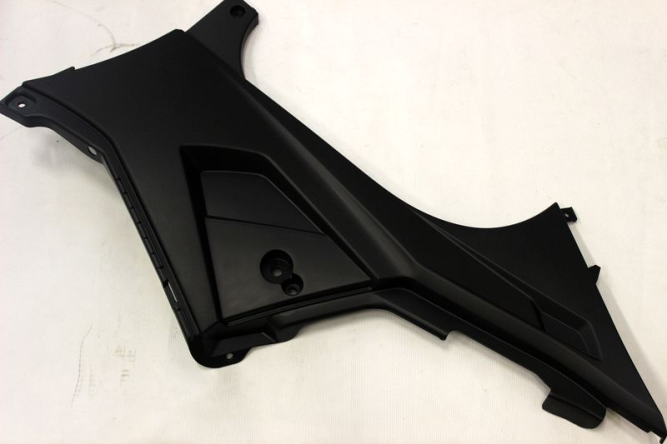 Панель боковая правая